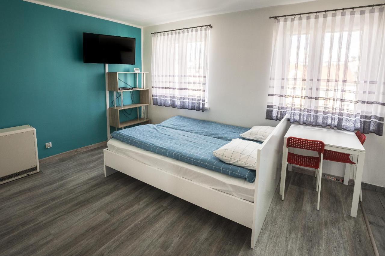 High Floor Vision Apartment Opole Ngoại thất bức ảnh